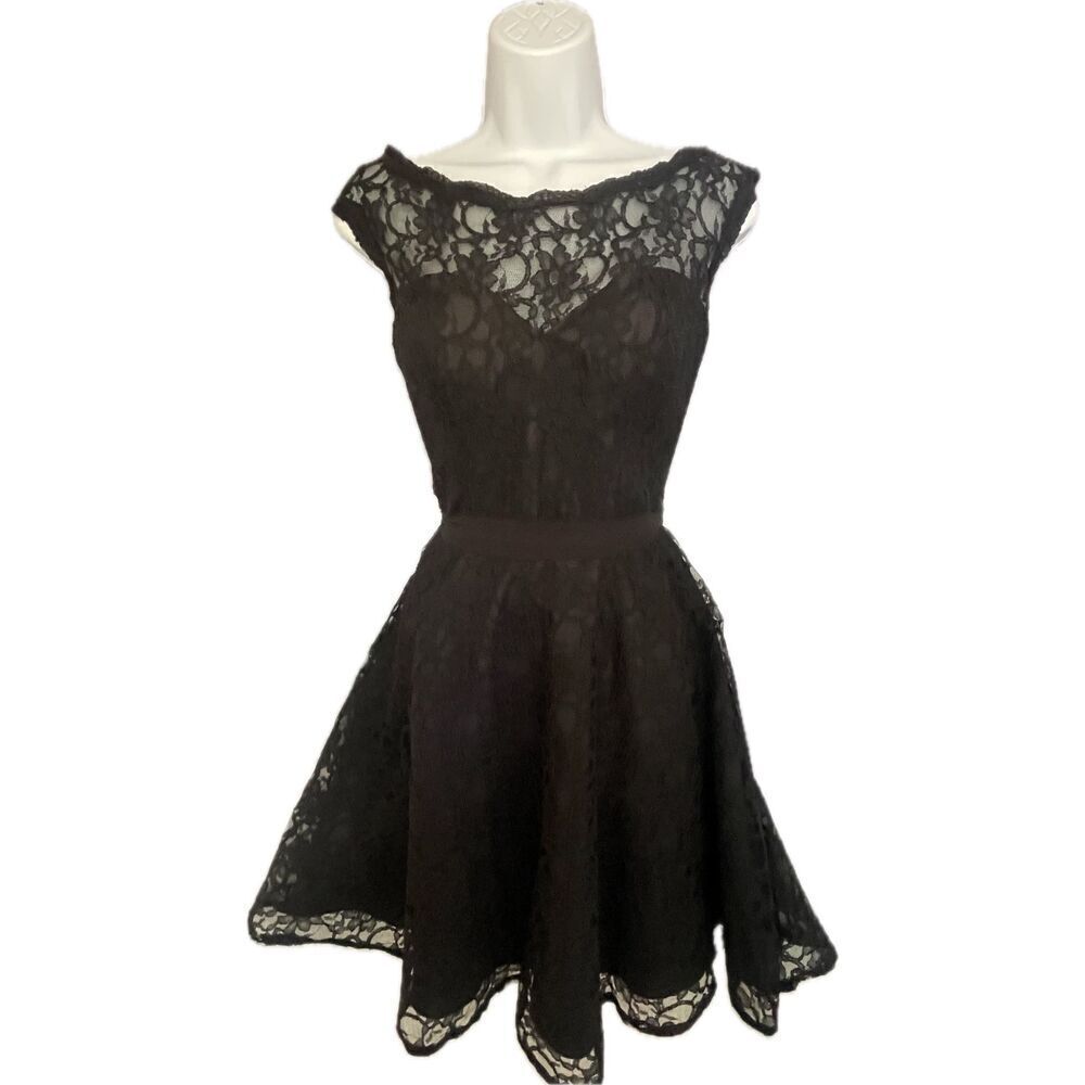 Vintage y2k Morí Lee Black Lace Dress Size M